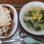 チャンポンハウスたつや - 野菜ちゃんぽん(500円)とハーフカツサンド(350円)