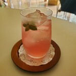 time&space 愛宕下 - 山桃ジュース