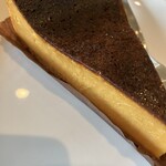 スターバックス・コーヒー - 料理写真:パンプキンバスクチーズケーキ。