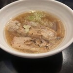 らーめん小屋 歩 - 和だし醤油ら〜めん