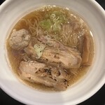 らーめん小屋 歩 - 和だし醤油ら〜めん