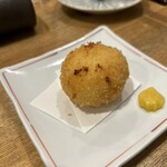 にぎりの一歩 - カニクリームコロッケ！