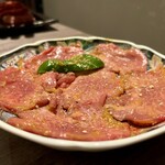 焼肉 ホルモンCHINTAN - 自家製野菜塩だれベジタン塩
