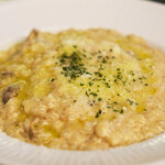 QUONS - ランチセット 1500円 のポルチーニ茸のリゾット