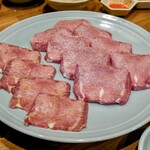 炭火焼肉ホルモンさわいし - 