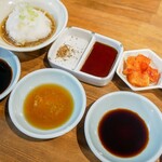 炭火焼肉ホルモンさわいし - 