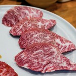 炭火焼肉ホルモンさわいし - 