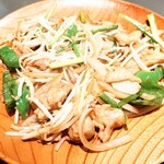 居酒屋 味平 - 鶏ハラミ炒め