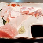 居酒屋 味平 - 刺身の盛り合わせ