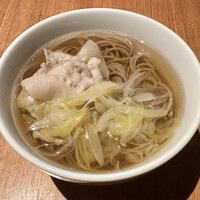 羅豚 ギンザ・グラッセ - 豚しゃぶの出汁を使った締めの豚蕎麦！