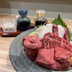 恵比寿馬くろう - 特選馬刺し盛合せ