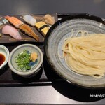 いろり - 料理写真:にぎりざるうどん ¥1300- (2024/10/27)