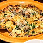 269450332 - 牡蠣と卵のオムレツ