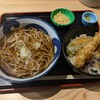 そば屋 てんとろ 小牧店