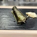 札幌魚河岸 五十七番寿し - 山わさび海苔巻き　ツーンときて涙が