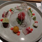 おとぎの宿米屋 - 物語の中心、一輪のバラ