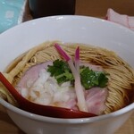 中華そば たかばん - 煮干しそば 930円 細麺大盛 100円
