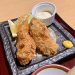 お食事処 楽 昭和店 - カキフライの大きさに驚きます‼️
