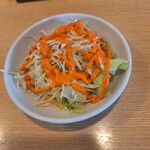 タラ - チーズナンランチセット（サラダ）