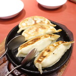 千馬 - 焼き餃子（760円）