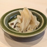 鮨けいか - ガリ