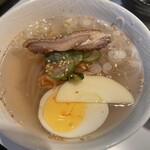 新月苑 - 半冷麺 500円