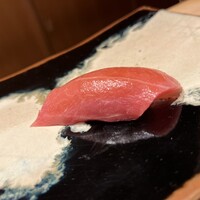 鮨 龍次郎 - 超絶美味の中トロ