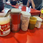 家系総本山 吉村家 - 卓上調味料