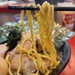 家系総本山 吉村家 - 