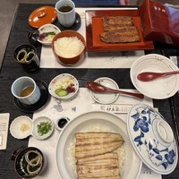 鰻割烹 伊豆栄 本店 - 
