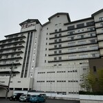 天童ホテル - 少し古さを感じますが、館内は、最新です。