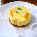 とみつね - レモンチーズケーキ