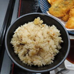 ハナともキッチン - 2024年の｢海鮮えびフライ定食＋鯛飯｣鯛飯