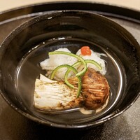 と村 - 鱧松のお椀（松茸は岐阜産）