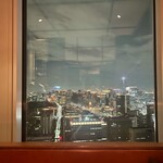 ザ タヴァン グリル＆ラウンジ - 