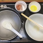 おふくろ亭 - 2024/10/29
      ホル鍋定食 ニンニク 大盛り 650円