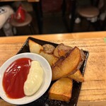 浦野屋 やきとんてるてる - 