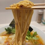 上方レインボー - 麺