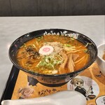 らあめん花月嵐 - 料理写真:魯珈味噌カレーラーメン