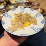 地産地消自給自足 - 白トリュフスクランブルエッグ