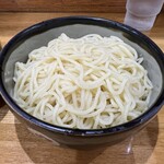 サニー - 白みが強い麺は自家製とのこと。