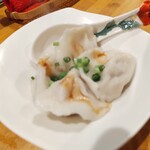 頂頂 - 海老と豚肉の水餃子