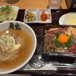 和牛一頭焼肉手打ち冷麺房家 東京駅店 - 