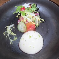 ザ タヴァン グリル＆ラウンジ - 