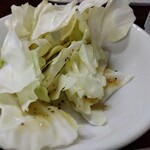 鶴亀 - お通し 200円(税込)(2024年10月26日撮影)