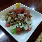 鶴亀 - まぐろ納豆 420円(税込)(2024年9月30日撮影)