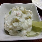 鶴亀 - ポテトサラダ 320円(税込)(2024年8月30日撮影)