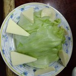 鶴亀 - チーズレタス 300円(税込)(2024年9月6日撮影)