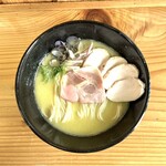 かたばみ - 料理写真:【限定】貝白湯　チャーシュー（とり3枚）