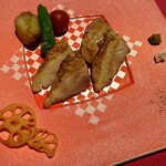 フォーシーズン - メインの天城軍鶏のコンフィ　大島の天然塩で